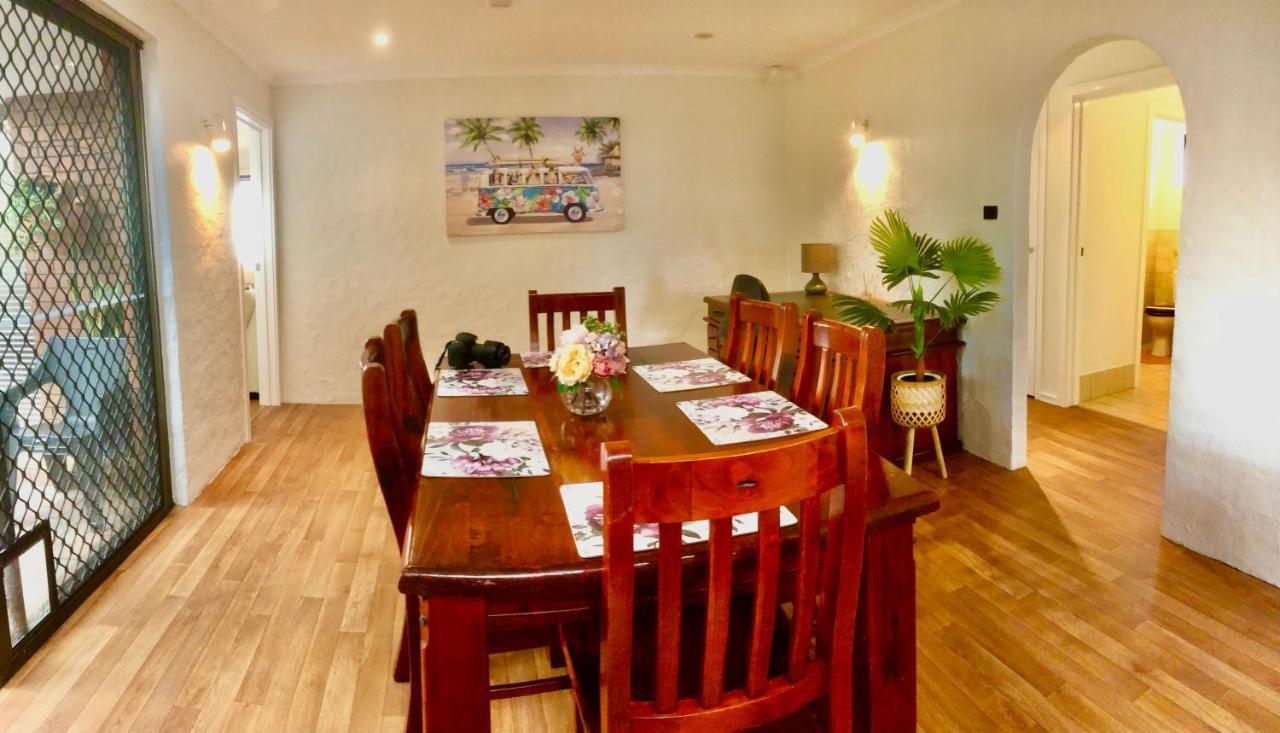 Beach House Opposite Ocean 4 Bed 2 Bathroom With Pool Geraldton Extérieur photo